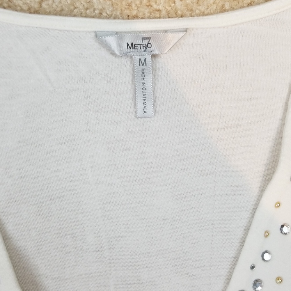 Top - Picture 4 of 5